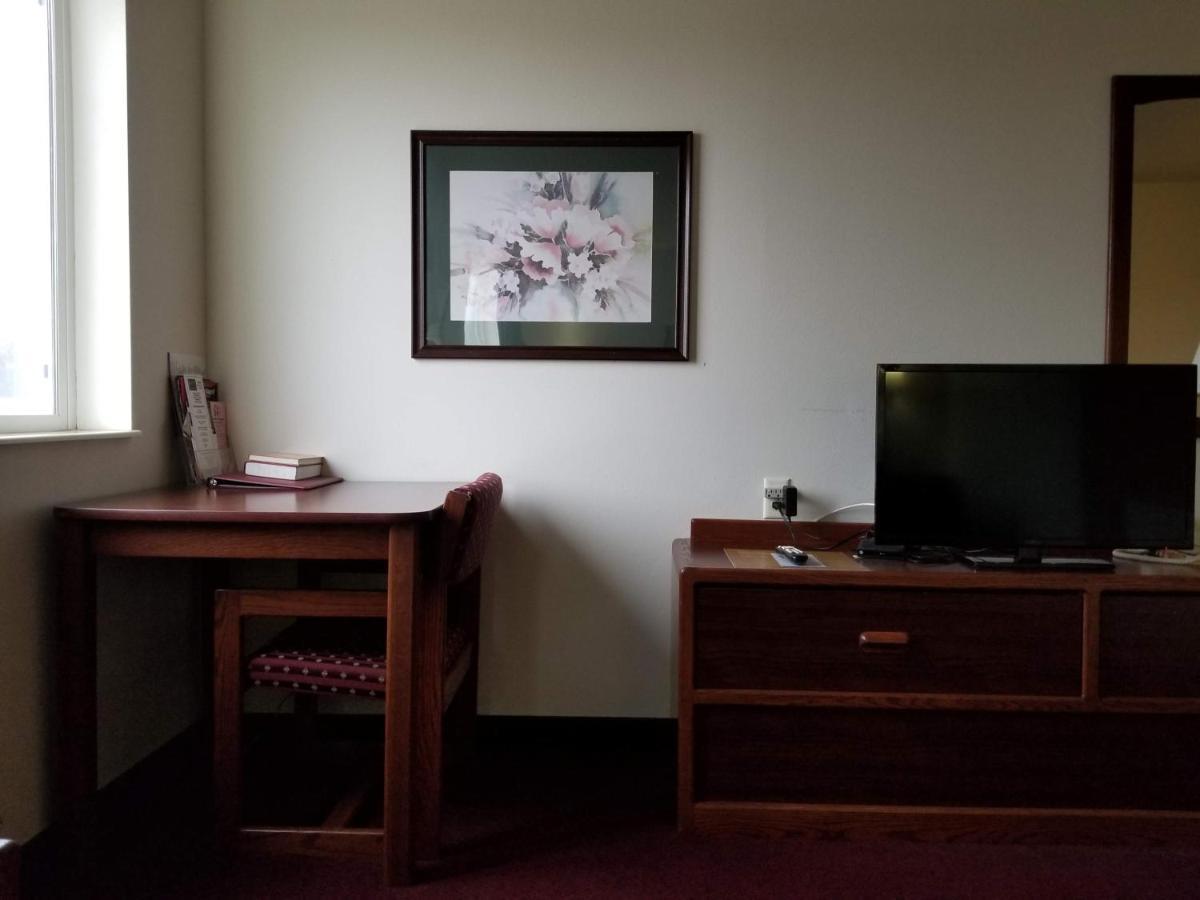Bilmar Inn & Suites Dell Rapids Dış mekan fotoğraf