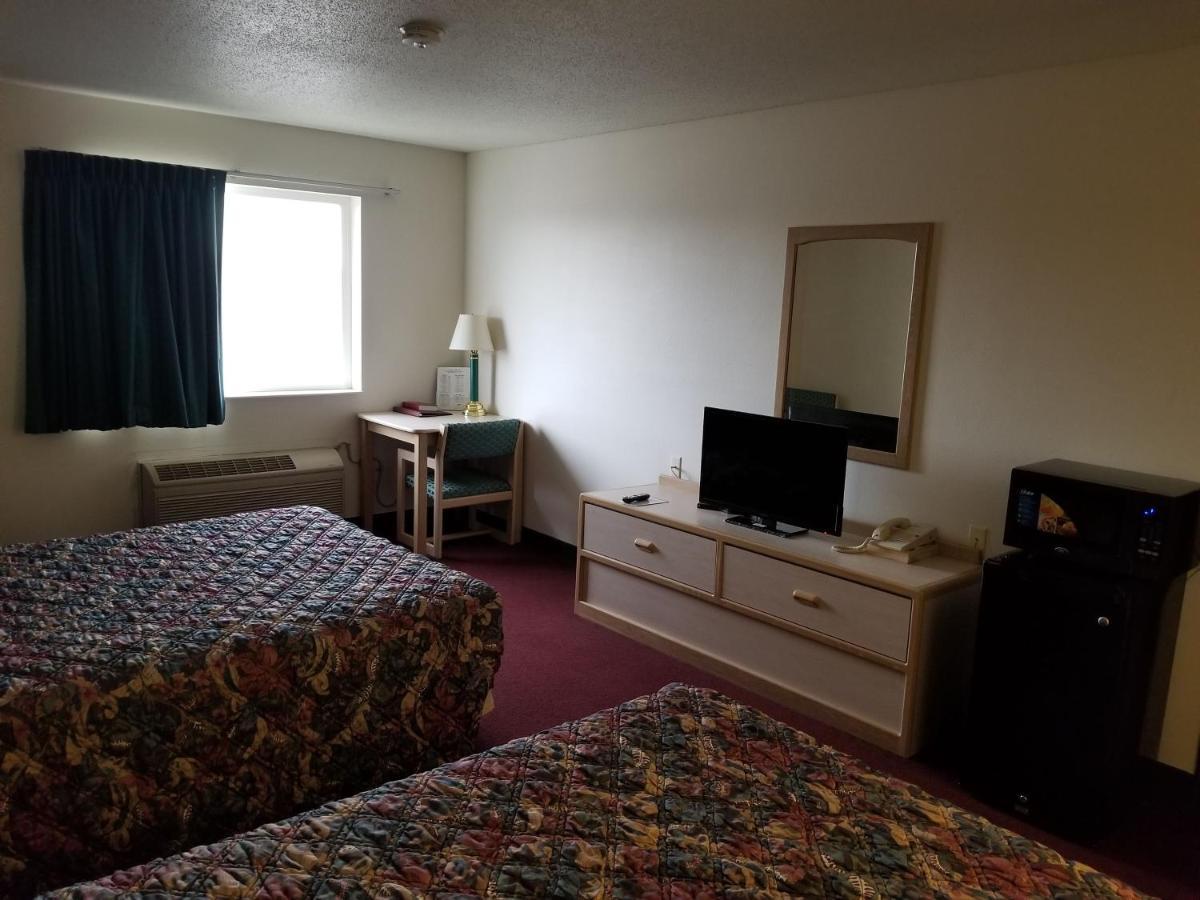 Bilmar Inn & Suites Dell Rapids Dış mekan fotoğraf
