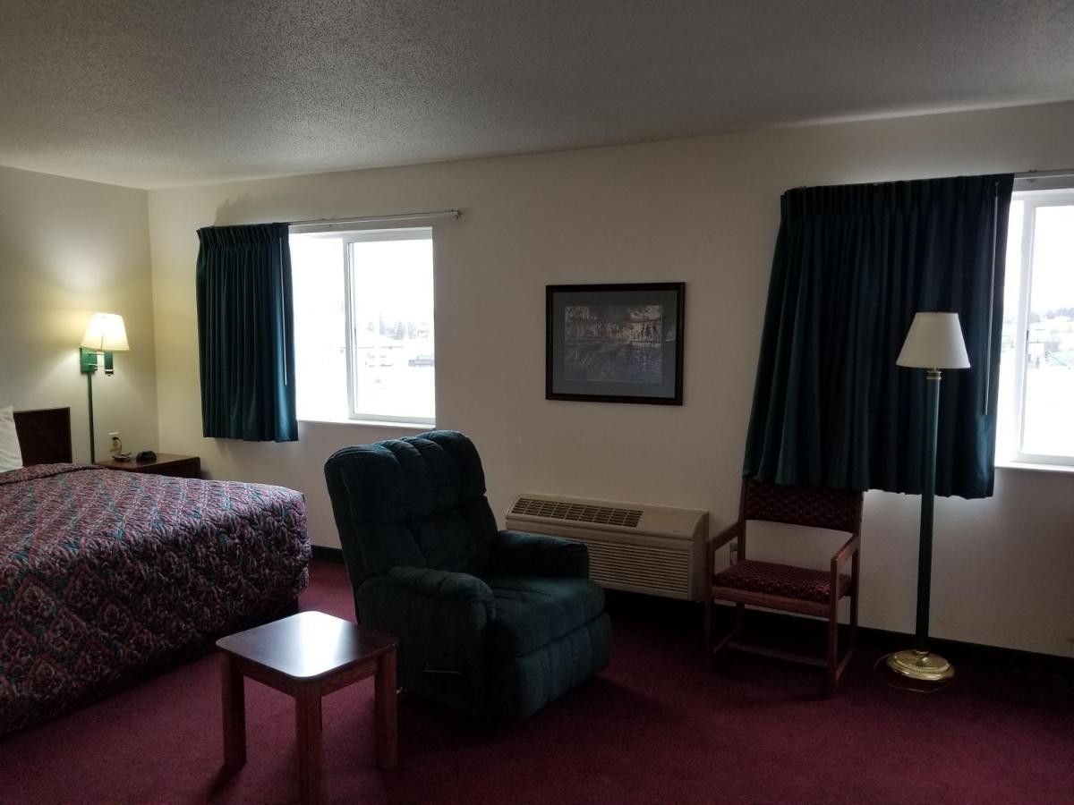 Bilmar Inn & Suites Dell Rapids Dış mekan fotoğraf