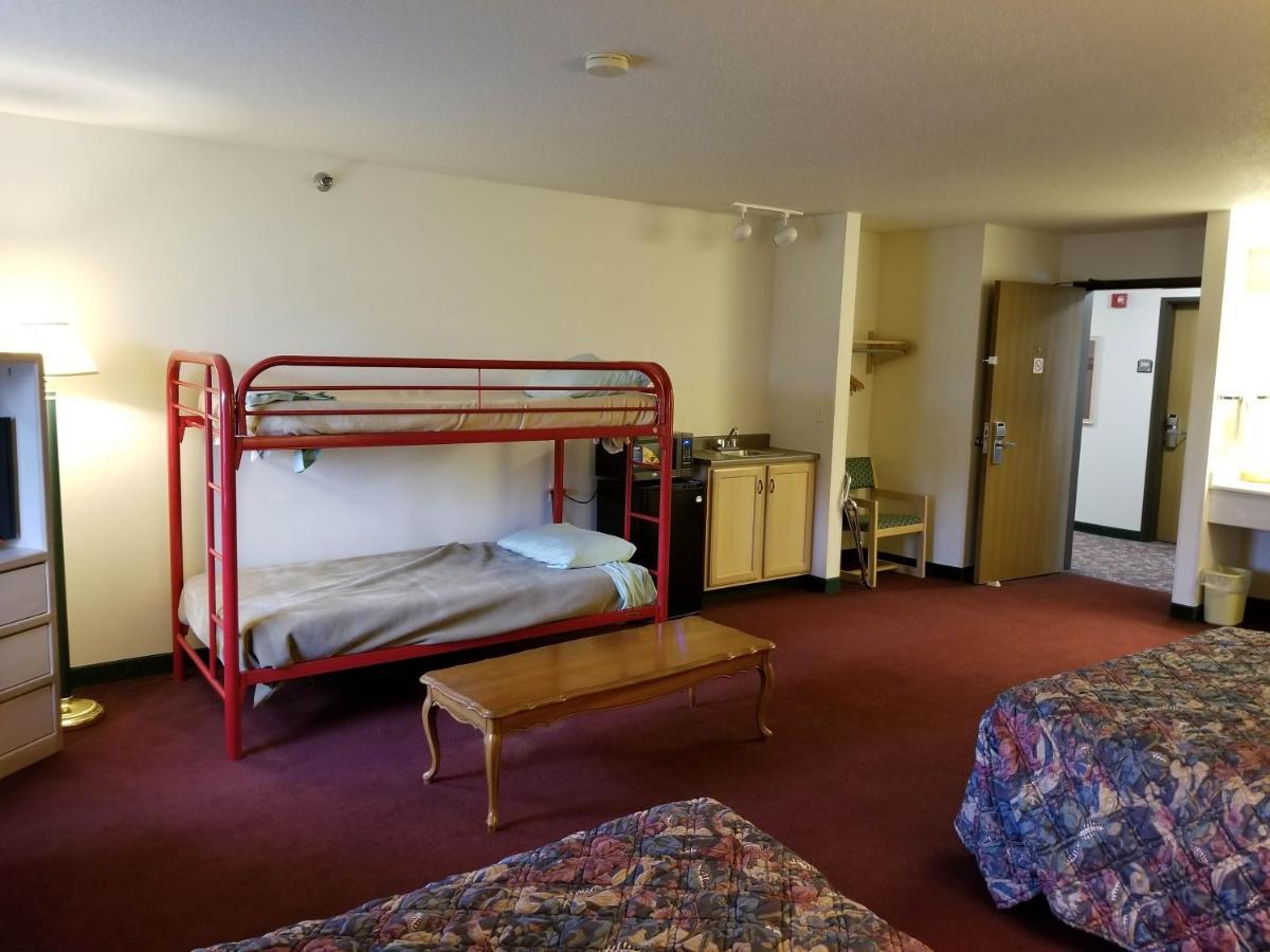 Bilmar Inn & Suites Dell Rapids Dış mekan fotoğraf