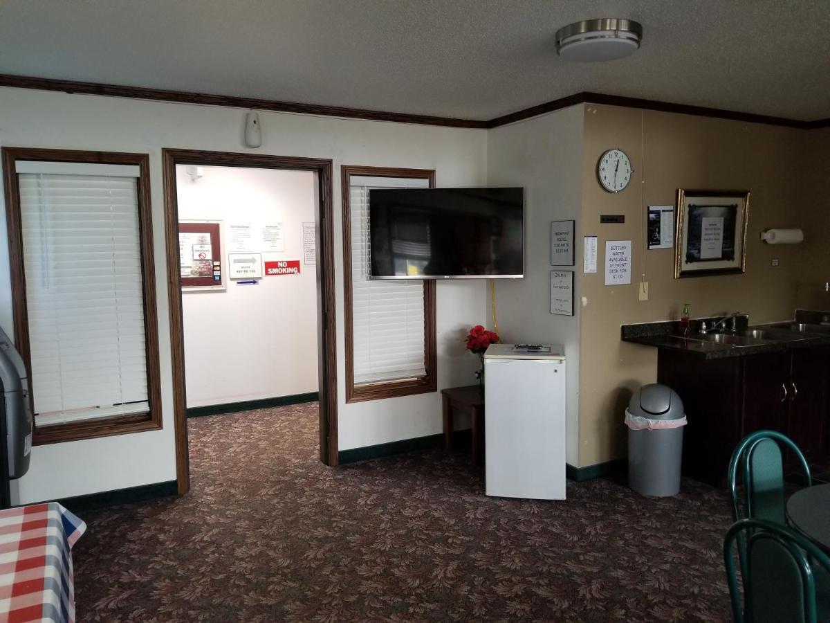Bilmar Inn & Suites Dell Rapids Dış mekan fotoğraf