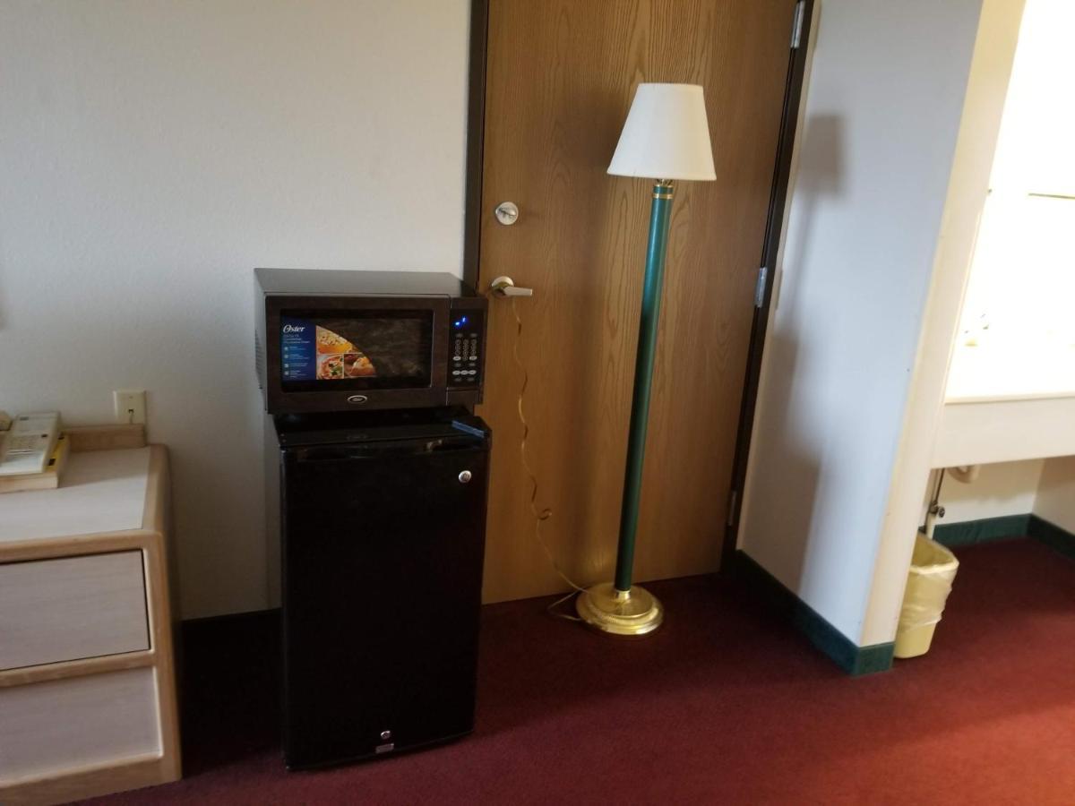 Bilmar Inn & Suites Dell Rapids Dış mekan fotoğraf
