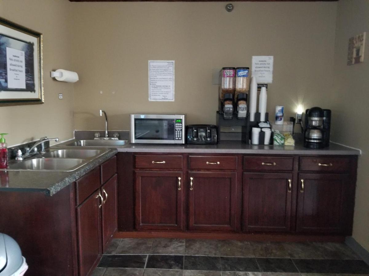 Bilmar Inn & Suites Dell Rapids Dış mekan fotoğraf