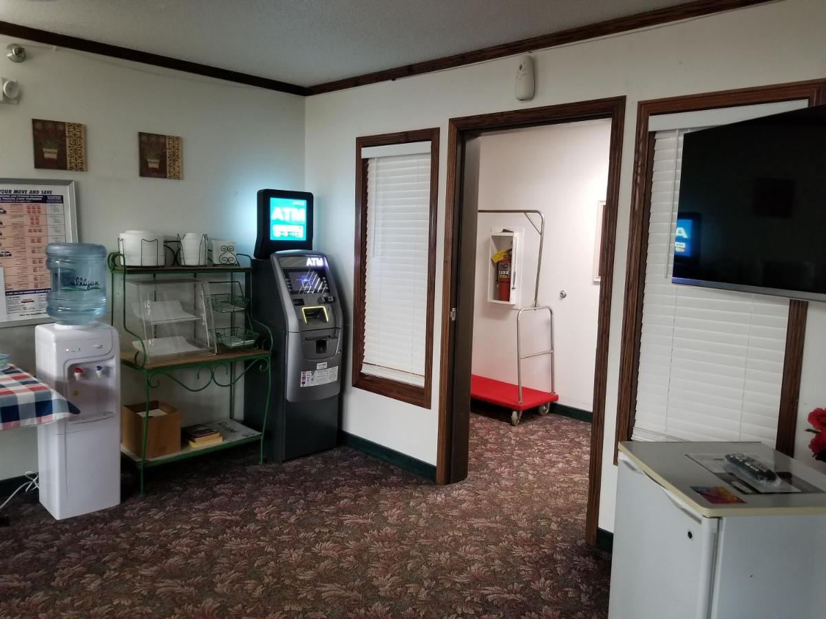 Bilmar Inn & Suites Dell Rapids Dış mekan fotoğraf