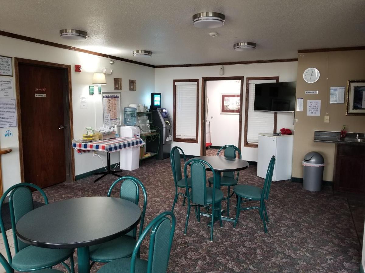 Bilmar Inn & Suites Dell Rapids Dış mekan fotoğraf